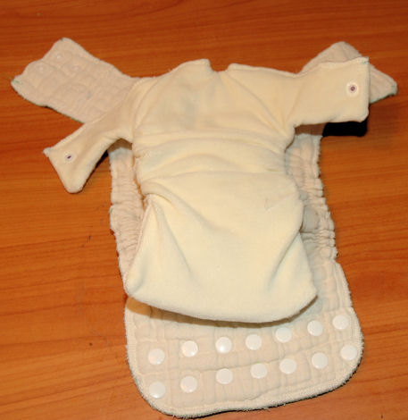 Comparision between the India diaper and the newborn diaper